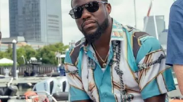Printed Satin Shirt worn by (Kevin Hart) in 72 Hours: True Crime (S03E15)
