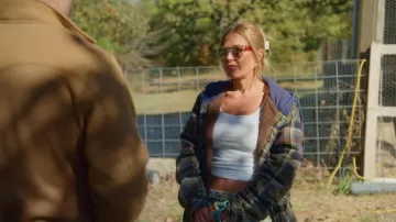 Lunettes de soleil Topline Eyewear Blenders Millenia X2 portées par Masha Petrova, comme on le voit dans The McBee Dynasty : Real American Cowboys (S03E06)
