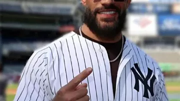 Maillot de Roman Reigns des Dodgers de Los Angeles contre les Yankees de New York