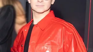 Veste rouge de Christian Siriano, saison 22 de Project Runway