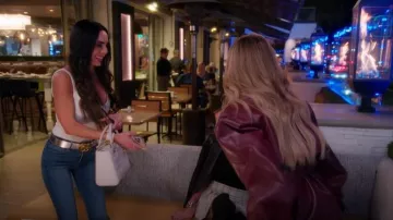 Sac Gucci Marmont Silver Leather Double porté par Carmella Garcia, comme on le voit dans The Real Housewives of Orange County (S20E04)