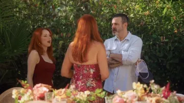 À suivre… Robe Lorena Mini portée par Georgianna Aubin dans House of Stassi (S01E05)