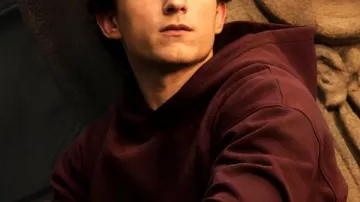Spiderman 2026 Tom Holland Maroon Hoodie