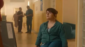 Chemise utilitaire Levi's Doreen pour femme portée par le Dr Gabrielle Fox (Ruth Madeley) dans l'épisode « The Rapture » (S01E04).