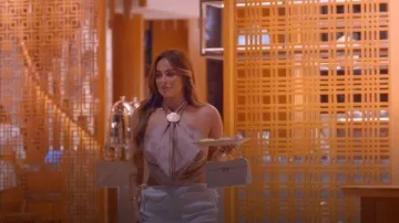 Sac Loro Piana Extra Pocket L27 porté par Courtney Green dans l'émission The Only Way Is Essex (S36E05)