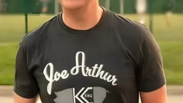 Ted Lasso S04 Jason Sudeikis Joe Arthur T-Shirt