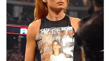 Lundi soir RAW Becky Lynch Top