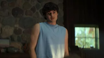 American Eagle AE Boxy Sueded Jersey Tank Top worn by Ellis (Jacob Whiteduck-Lavoie) as seen in Sterling Point (S01E04)