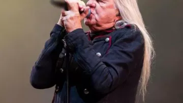 Manteau du festival Bloodstock 2026 de Biff Byford