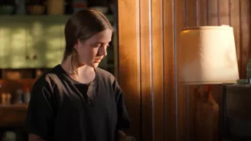 Wilson Henley T Shirt worn by Ramona (Amélie Hoeferle) as seen in Sterling Point (S01E05)