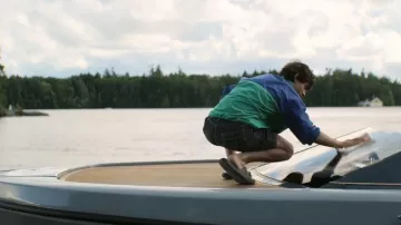 Patagonia Windbreaker Jacket Medium worn by Ellis (Jacob Whiteduck-Lavoie) as seen in Sterling Point (S01E07)