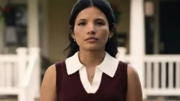 Polo Nikki Rodriguez porté par Jackie Howard (Nikki Rodriguez) dans la saison 3 de My Life with the Walter Boys (MLWTWB S03).