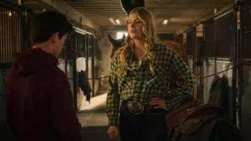 Chemise en flanelle de laine à carreaux Céline portée par Blake Hartford (Natalie Sharp) dans l'épisode « Ma vie avec les garçons Walter » (S03E07).