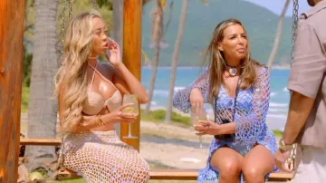 Cache-maillot de bain Fashion Nova Mermaid Dreams Sequin Crochet Flyaway porté par Elma Pazar dans l'émission The Only Way Is Essex (S36E06)
