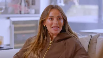 Lululemon Scuba Oversized Funnel-Neck Half Zip Sweatshirt worn by Courtney Greene as seen in The Only Way Is Essex (S36E06)