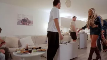 Ensemble jupe en jean Fashion Nova Break Free porté par Dani Imbert dans l'épisode 8 de la saison 36 de The Only Way Is Essex.