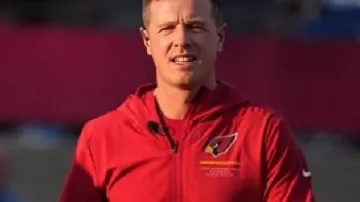 Veste anorak rouge à capuche Arizona Cardinals, pré-saison 2026