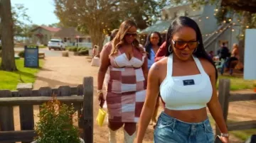 Haut Balmain côtelé à col halter porté par Ashley dans l'épisode Heart and Hustle Houston (S02E11)