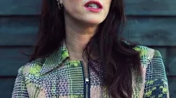The Gentlemen S02 Kaya Scodelario Multicolor Jacket