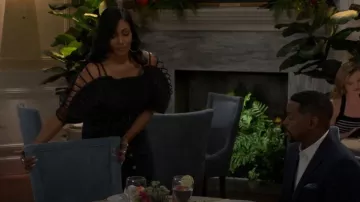 Chemisier Akira Denim On Denim porté par Dana « Leslie » Thomas (Trisha Mann) dans l'épisode Beyond the Gates (S02E141)