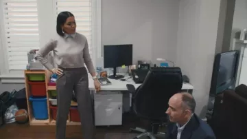 Pantalones de crepé Open Edit Curator usados por Page Turner como se ve en Love It or List It (T21E08)
