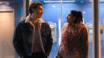 Levi’s Type III Sherpa Trucker Jacket worn by Paul Baker (Jack Innanen) as seen in Adults (S02E02)
