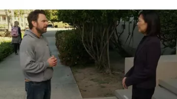 Pantalones vaqueros Levi's 505 Regular usados por Charlie Kelly (Charlie Day) como se ve en It's Always Sunny in Philadelphia (T18E03).