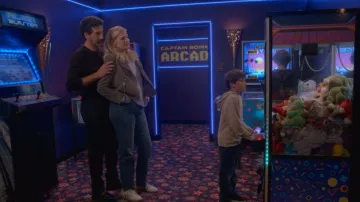 Zapatos Adidas Samba usados por Carol (Kristen Johnston) tal como se ve en Leanne (S02E09)