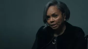 Alexis Bittar Solanales Crystal Interlock Necklace worn by Olivia (Debbi Morgan) as seen in Beauty in Black (S03E07)
