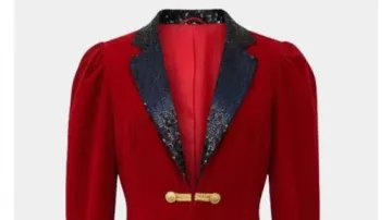 Manteau costume de Maître de Piste en Velours Rouge (Anne Bergfeld) dans Le Maître de Piste