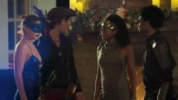 KBW Royal Blue Feather Swan worn by Sarah Cameron (Madelyn Cline) as seen in Outer Banks (S05E07)