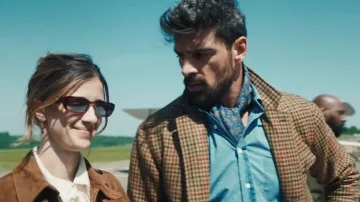 Prada PR B06S Gafas de sol rectangulares que lleva Bella (Benedetta Porcaroli) como se ve en The Gentlemen (S02E01)