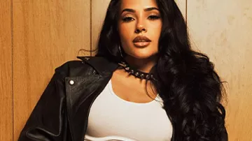Boots Campaign Becky G Leather Jacket of Becky G in Becky G, Bad Bunny - Mayores (Official Video)