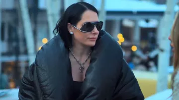 Loewe 141MM Signature Mask Sunglasses worn by Ashley Dupre as seen in Earle Meets World (S01E03)