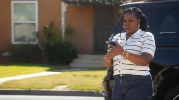 Gap Jeans Ankle Black Faded Polka Dot worn by Leslie Jones as seen in Roast My Rental (S01E05)