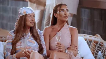 Miruna : Le meilleur que tu aies jamais porté par Livvy Jay, comme on le voit dans The Only Way Is Essex (S37E07)