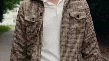The Gentlemen S01 Theo James Brown Houndstooth Jacket worn by Eddie Horniman (Theo James) in The Gentlemen (S01)