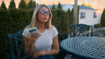 Gafas Balmain Sentinelle que lleva Alix Earle vistas en Earle se encuentra con el mundo (T01E04)