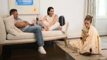 Couvertures tortilla de taco à burrito double face d’Amazon utilisées par Alix Earle telles que vues dans Earle rencontre le monde (S01E08)