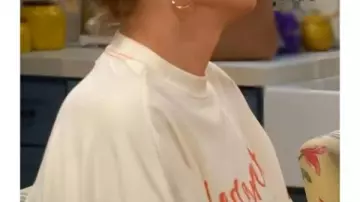 Leanne S02 Kristen Johnston Sweat Less Regrets
