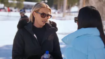 Lunettes de soleil aviateur polarisées Le Specs Subzero 54mm portées par Whitney Rose, telles que vues dans Les Vraies Housewives de Salt Lake City (S07E02)