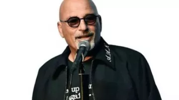 The Ice House Comedy Club 2026 Howie Mandel Black Jacket