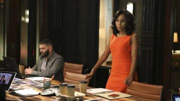The dress orange Akris Olivia Pope (Kerry Washington) in Scandal