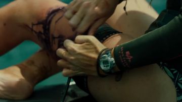 The watch Casio G-Shock Blake Lively in The Shallows