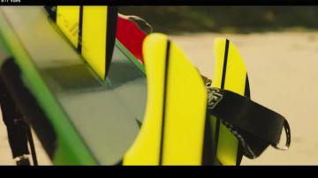 Las derivas de surf de Nancy en Survival Instinct (The Shallows)