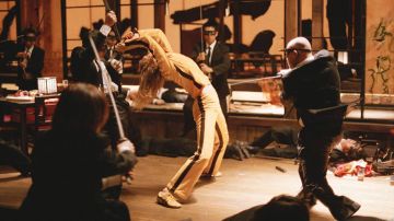 Black Mamba's Yellow Onitsuka Tiger Shoes / Beatrix Kiddo (Uma Thurman) en Kill Bill: Volume 1