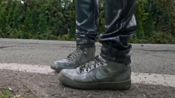 Zapatillas Nike plateadas de Quicksilver (Evan Peters) en X-Men: Apocalipsis