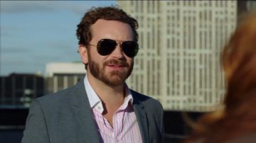 Sunglasses Ray-Ban Neil (Danny Masterson) in The Duke
