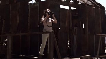 The Tissot watch of Jane Smith (Angelina Jolie) in Mr. & Mrs. Smith