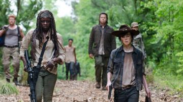La camisa beige de Michonne (Danai Gurira) en The Walking Dead temporada 6